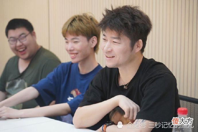 【游戏迷】重庆QG要吃鹅？杭州LGD大鹅瑟瑟发抖！