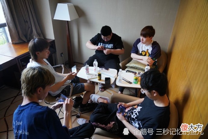 【游戏迷】重庆QG要吃鹅？杭州LGD大鹅瑟瑟发抖！