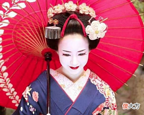【历史故事】日本女人高贵的象征没了，却毫不惋惜！反而认为自由了，啥原因？