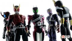 爸妈将儿子绝版动漫手办全扔了，孩子痛哭离家出走，买手办＝不学习？