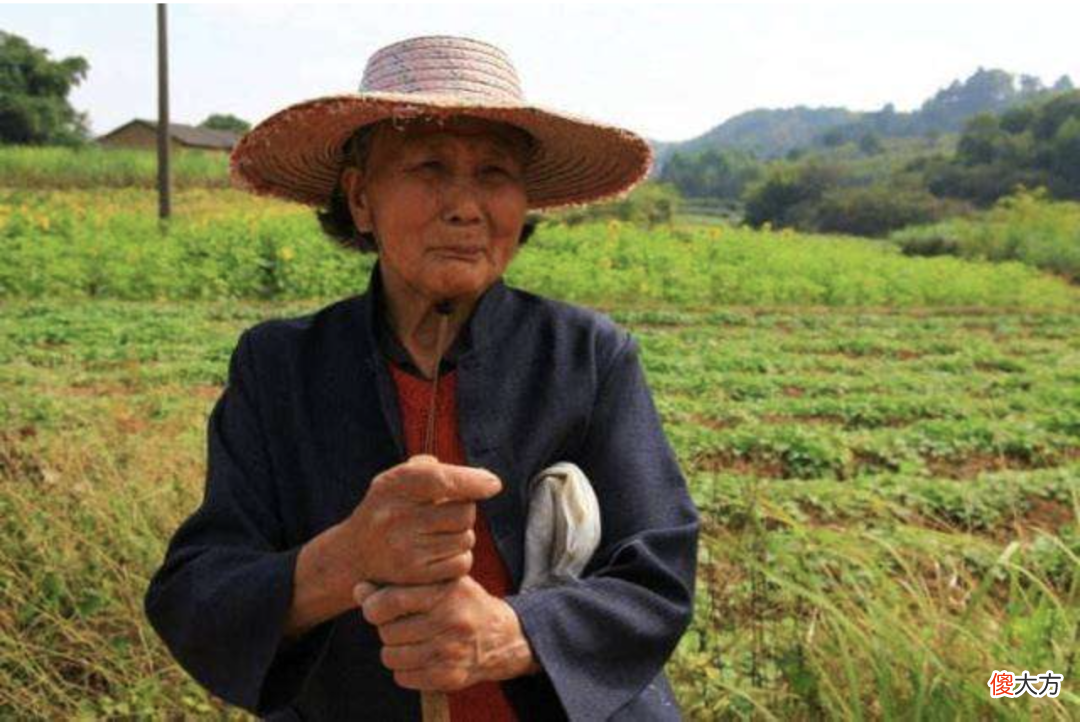 60后农村老人:不敢病,不敢穷,不敢麻烦孩子