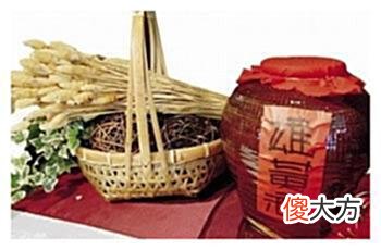 【爱历史】民间故事：员外失踪后归家，从此以后只吃活鸡，道士看出他是只妖