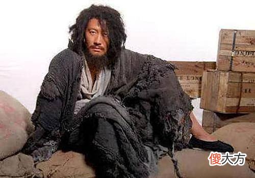 【历史故事】古今的审美有差异，一起来看看清朝的穿衣打扮
