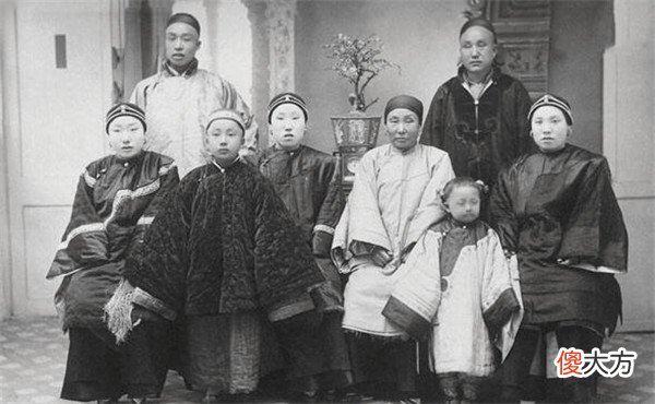 【历史故事】清朝穷人娶不上媳妇，如何去延续香火？他们的办法有违常理