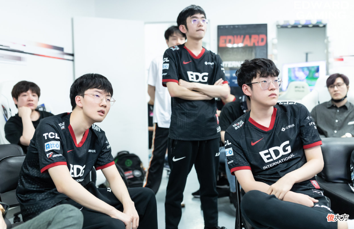【游戏世界】EDG输给FPX是故意的?WeGame离谱资讯引不满,官博正式发文道歉