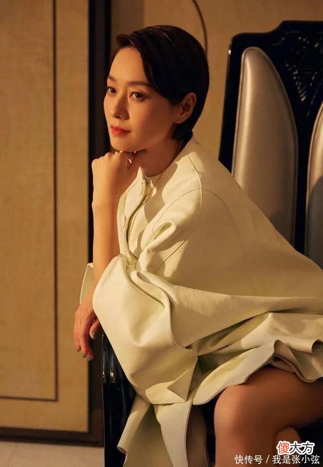 【时尚一点】这才是优雅得体的中年女人:穿衣不俗,体态不崩,知性高级不油腻