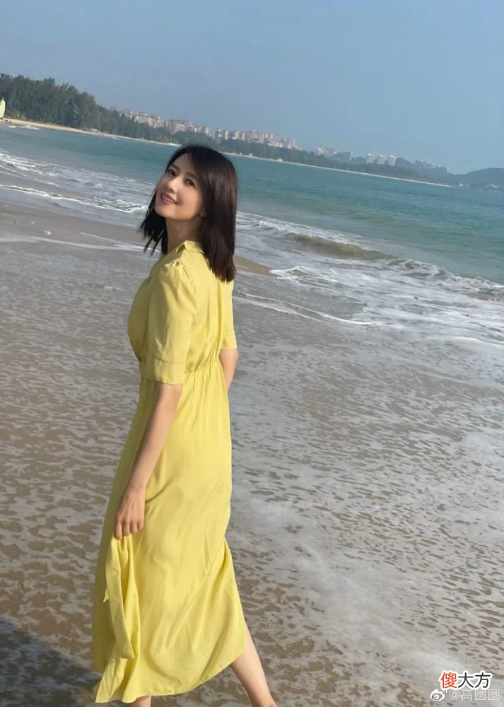 【时尚一点】气质女人最中意的长连衣裙啥样?