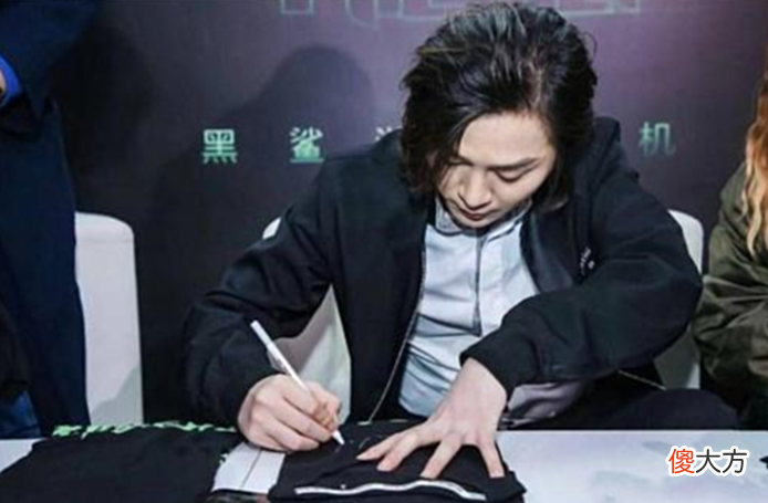 【游戏迷】大仙开团KGL评论区被冲，直播间含泪作出回应：这次是我太蠢了