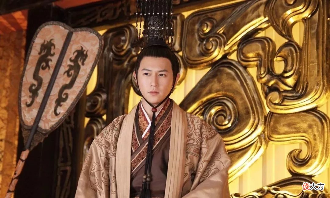 【历史故事】中国最长寿的皇帝，儿子：爹，我先走一步，孙子：爷，我也熬不住了！