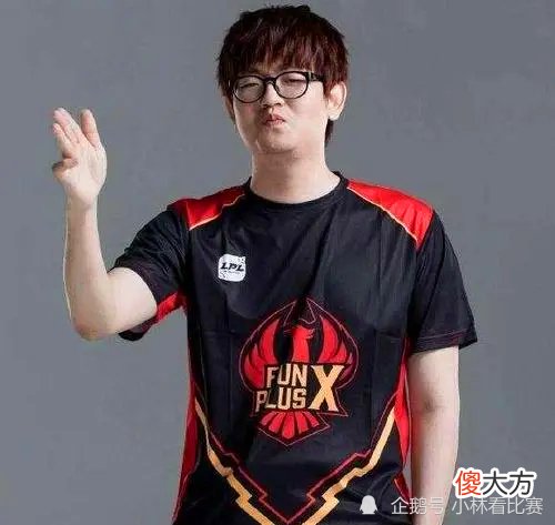 【游戏世界】“顶不住牛宝接连送，贡子哥怒斥换人”FPX再败，Doinb心态失衡直接自闭，管泽元说出FPX痛点。