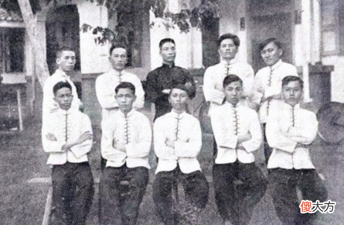 【爱历史】真实的“十三姨”：19岁嫁60岁黄飞鸿，孤苦伶仃，91岁香港去世