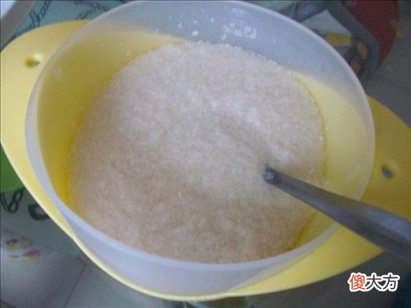 给宝宝冲米粉，父母常犯这6个错误，中招的快改正，不然娃白吃了