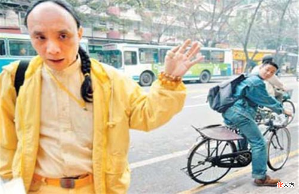 【历史故事】爱新觉罗后人大闹火车站，要求享受皇族的待遇，大叫你们都是奴隶
