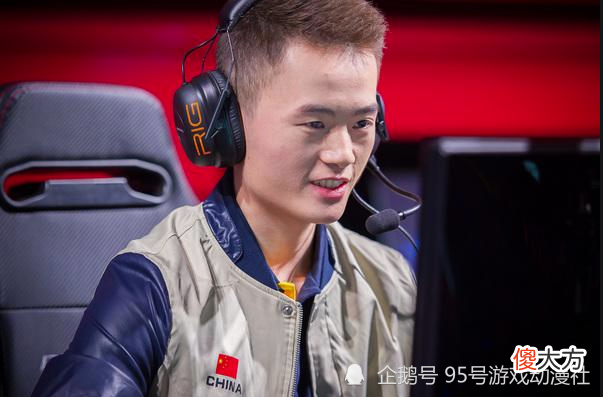 【游戏世界】王者荣耀选手质疑“护国螳螂”灵药LOL手游开挂开启文字对线