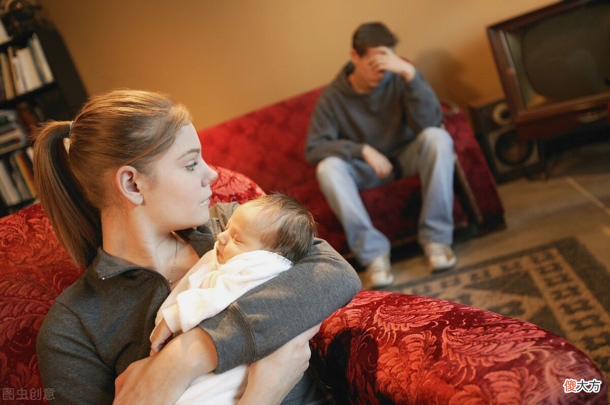 陪孩子睡觉，宝妈们可能要经历的几大尴尬事，真是心酸又搞笑