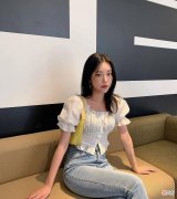 【就爱时尚】短袖衬衫开衫+牛仔裤，让你拥有梦寐以求的少女气息