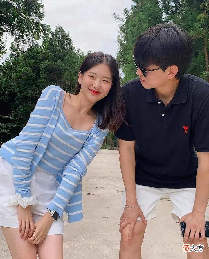 【时尚一点】钟爱马卡龙颜色的ins时尚博主kimehwa 把简单基础的优势发挥到极致