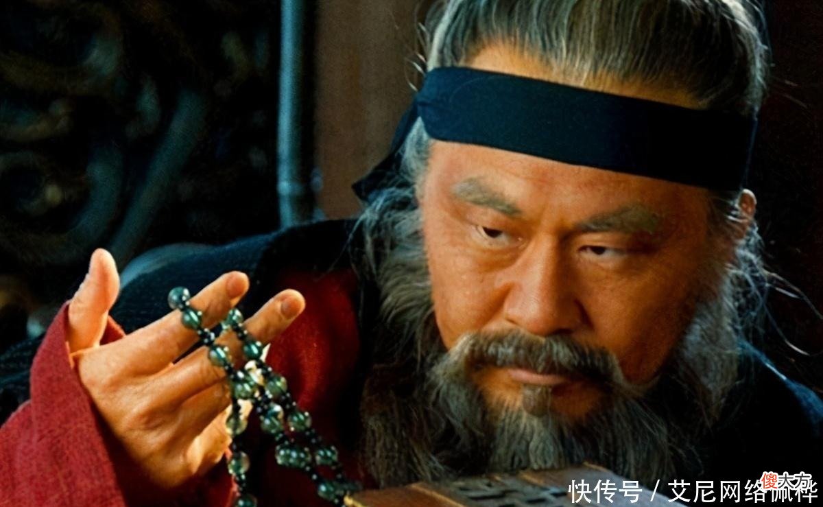 【历史故事】曹操有16位妻妾，哪些是抢来的，其中一位妾让曹操损失惨重