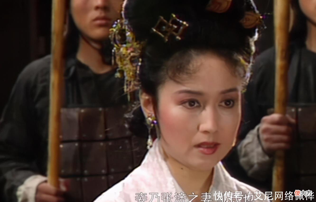 【历史故事】曹操有16位妻妾，哪些是抢来的，其中一位妾让曹操损失惨重