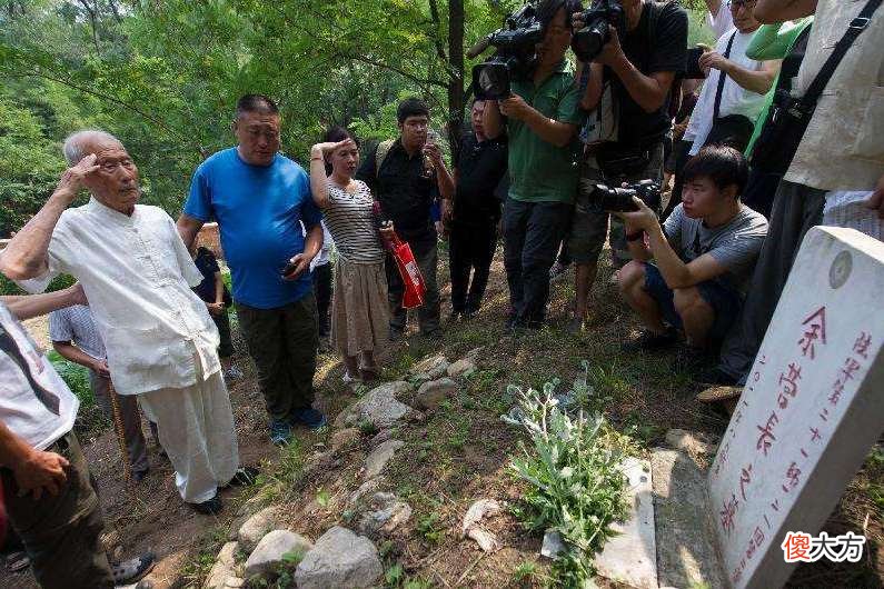【爱历史】在战场上，能用战友的遗体挡子弹吗？97岁老兵：我对不起他们
