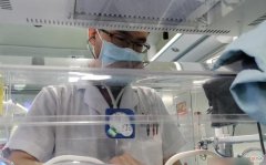 用菜汤冲奶粉，导致宝宝中毒，能不能不要再用菜汤、米汤冲奶了！