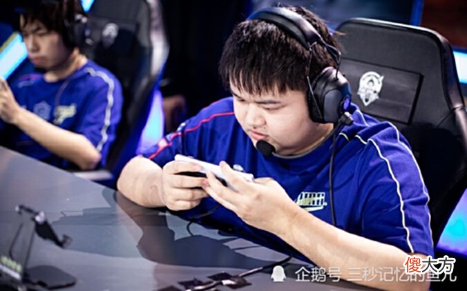 【游戏迷】重庆狼队携手武汉eStar领跑KPL,第三周最佳选手eStar子阳当之无愧!