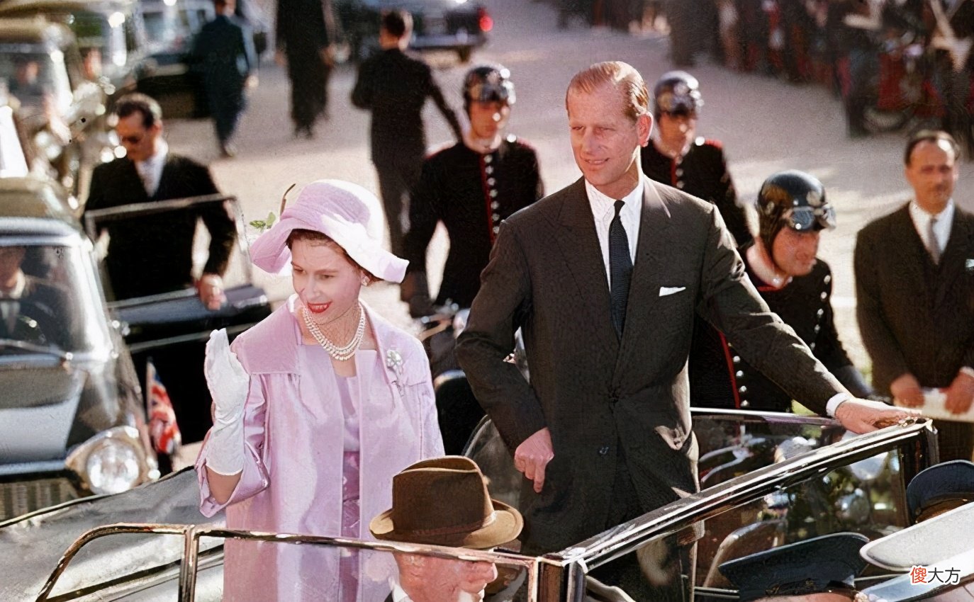 【历史故事】94岁女王不省心:丈夫花心,妹妹爱上有家室侍卫,儿子痴恋卡米拉