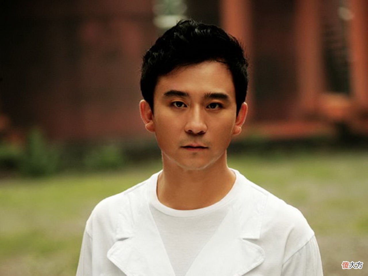 【历史故事】李卫买官走仕途，雍正视为功臣，乾隆怒砸雕像，李卫：幸亏死得早