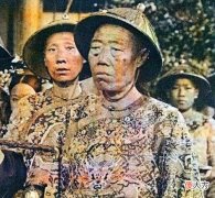 【爱历史】晚清太监回忆：慈禧和李莲英感情深厚，经常谈黄老长生之术到深夜