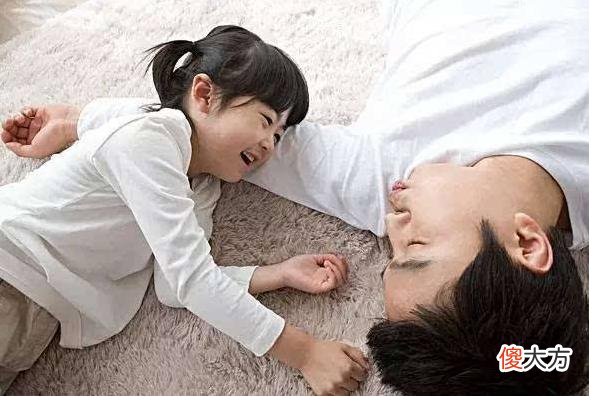 女孩身上有这3个“毛病”，长大后发展可能更好，父母别干涉太多
