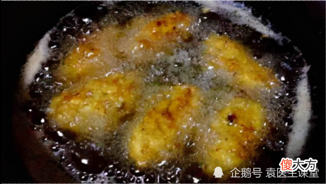 这2种调料很伤脾胃，影响发育！儿科医生提醒：最好少让孩子碰