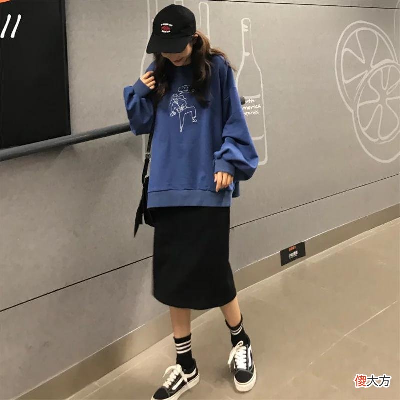 【就爱时尚】早秋穿搭越简单越高级，备上“1裤2裙3上衣”就够了，时髦百搭