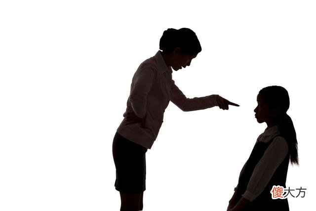 孩子是如何被“逼”叛逆的？没有什么叛逆期，原因只有这一个