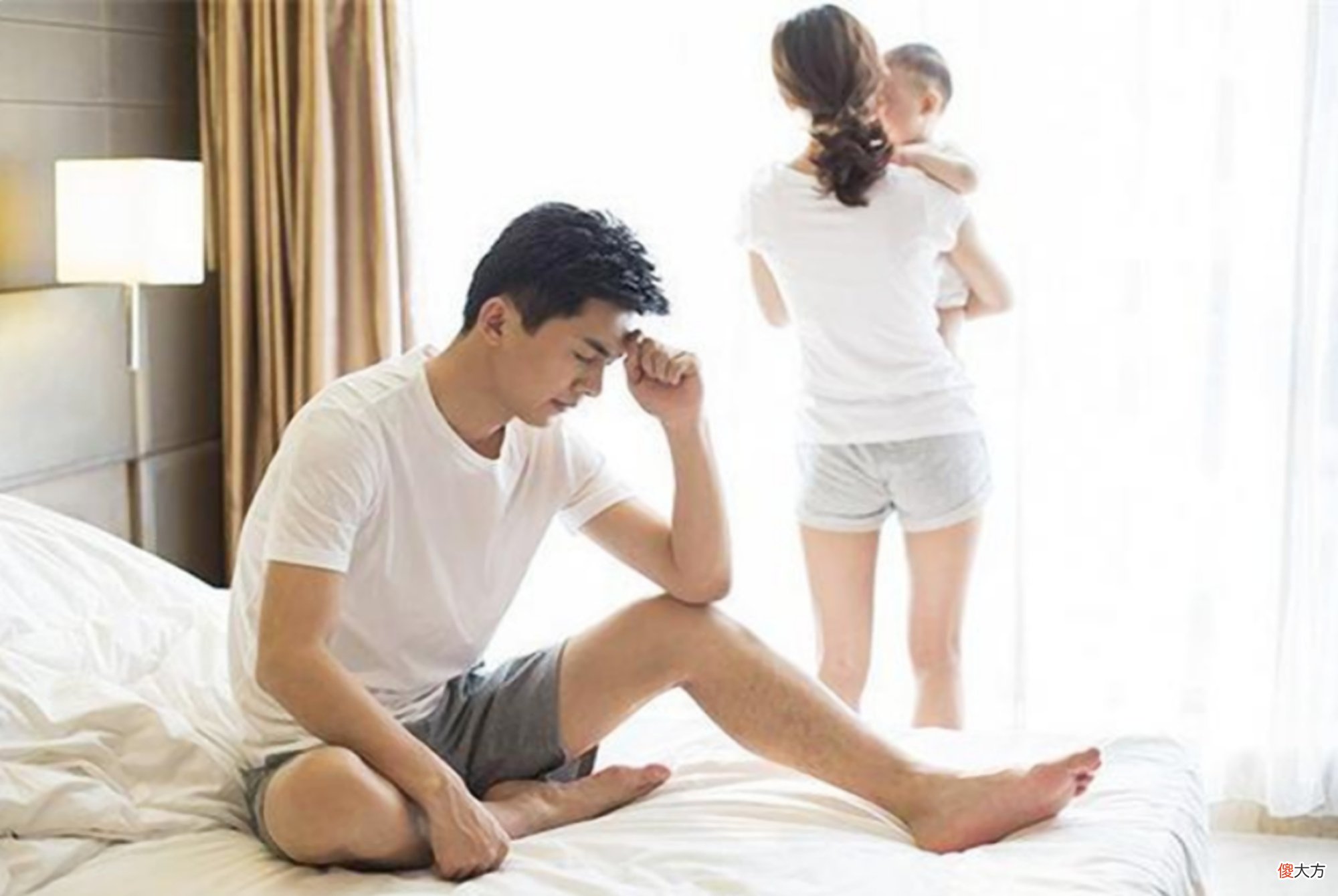 “你全职带娃一个月1000块不够吗？”宝爸反问质疑，让宝妈寒了心