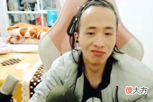 【游戏世界】我当年在工厂打工，差点手指头都断了，英雄联盟改变了我的生活！
