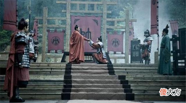 【历史故事】刘邦阵前挑衅被项羽一箭射中，却大难不死，从此象棋多了个规矩