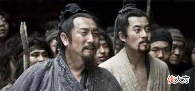 【历史故事】刘邦阵前挑衅被项羽一箭射中，却大难不死，从此象棋多了个规矩
