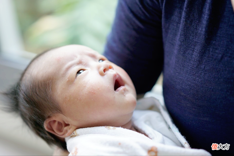 小儿3月能认母？其实1-3个月的宝宝也会认得妈妈，只是方式不同