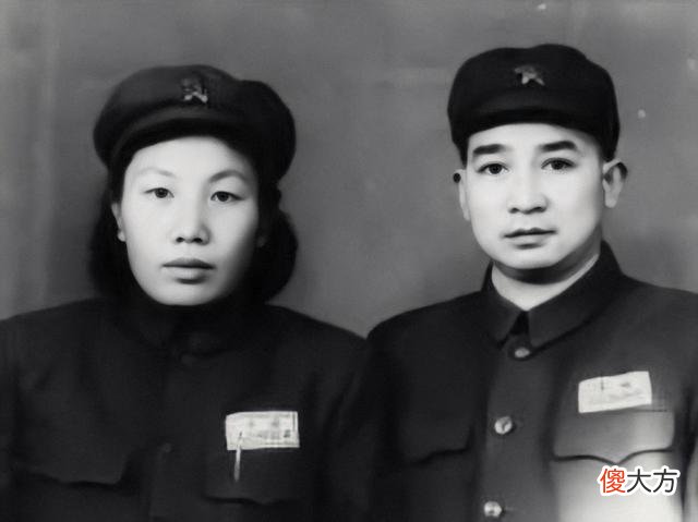 【历史故事】唐亮的妻子去医院看病，被小护士嘲笑为乡巴佬，唐亮听后哈哈大笑