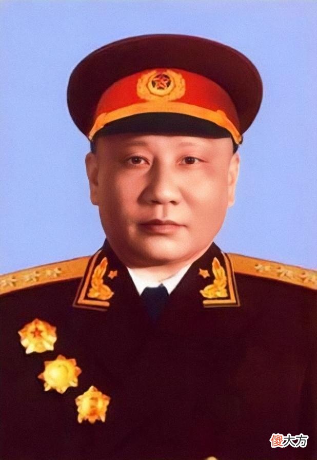 【历史故事】唐亮的妻子去医院看病，被小护士嘲笑为乡巴佬，唐亮听后哈哈大笑