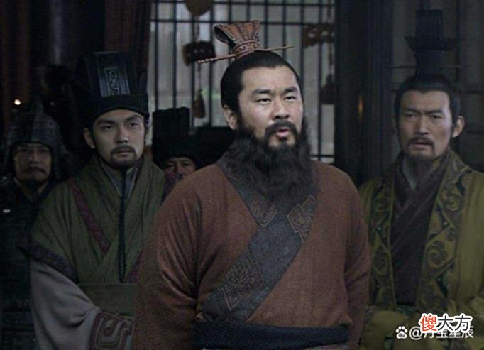 【爱历史】刘备窃取曹操五万精兵，为啥无人叛变？背后原因很现实