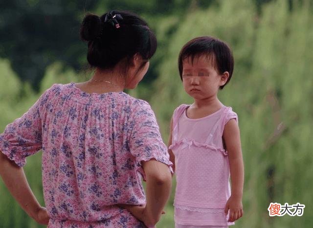 妈妈的4种做法，会让亲子关系疏远，有些“为你好”孩子承受不起