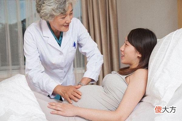 正在怀孕的孕妈，平时看似很平常的4个举动，却会伤害胎儿