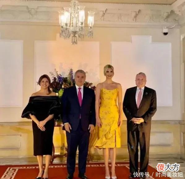 【时尚一点】伊万卡终于高调了,穿金色吊带连衣裙配金色盘发,气场太强大