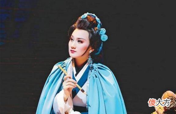 【历史故事】班昭作为女性强调男尊女卑的的思想,这是为什么呢