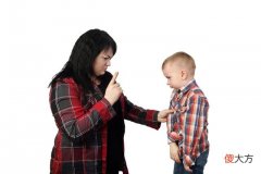 被孩子“童言无忌”怼到哑口无言是什么感受？家长：还好是亲生的