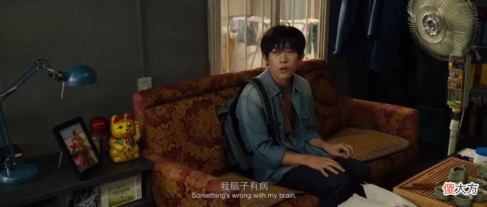 电影《送你一朵小红花》：孩子生一场病，就足以摧毁父母的世界！