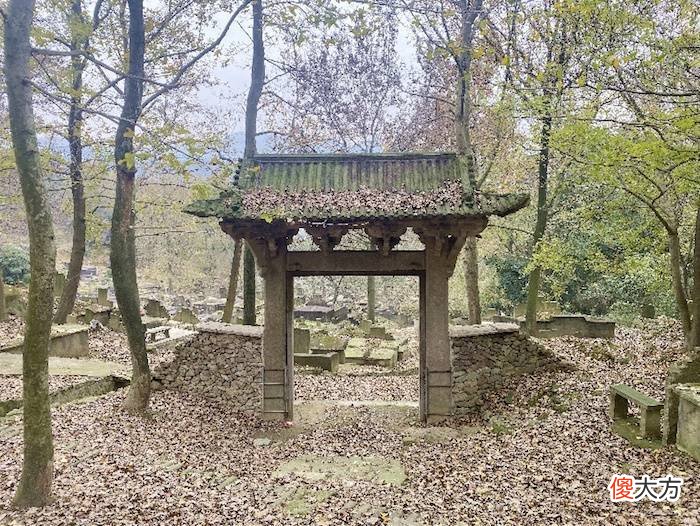 【爱历史】朱博文｜礼失求诸野——宁波横省、庙沟后石牌坊踏查记