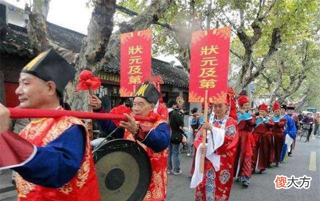【历史故事】蒲松龄51岁仍没中举，范进60岁中举人，古代“高考”有多难？