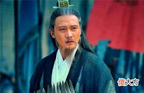 【爱历史】诸葛亮临终回忆3大憾事：跟错了刘备，娶错了黄月英，信错了马谡